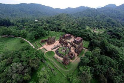 Bộ VHTTDL đề nghị tăng cường quản lý, bảo vệ và phát huy giá trị di tích lịch sử-văn hóa, danh lam thắng cảnh