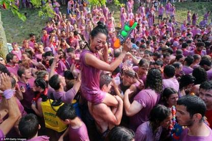 11 lễ hội Hè đặc sắc trên thế giới thu hút hàng triệu người tham dự