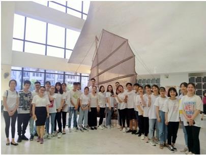    Học viên trường Đào tạo Cán bộ Nguyễn Văn Cừ tham quan, học tập và trải nghiệm tại bảo tàng Quảng Ninh